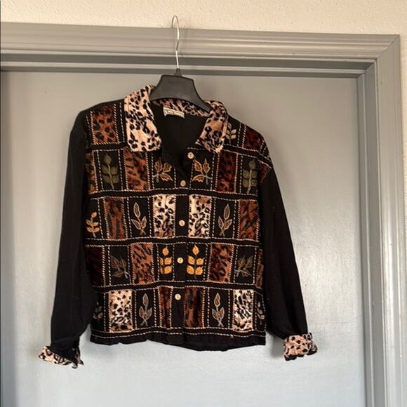 Tantrums Black Lightweight Button Jacket Long Sleeve sz L Embroidery Leopard Y2K - Picture 1 of 5